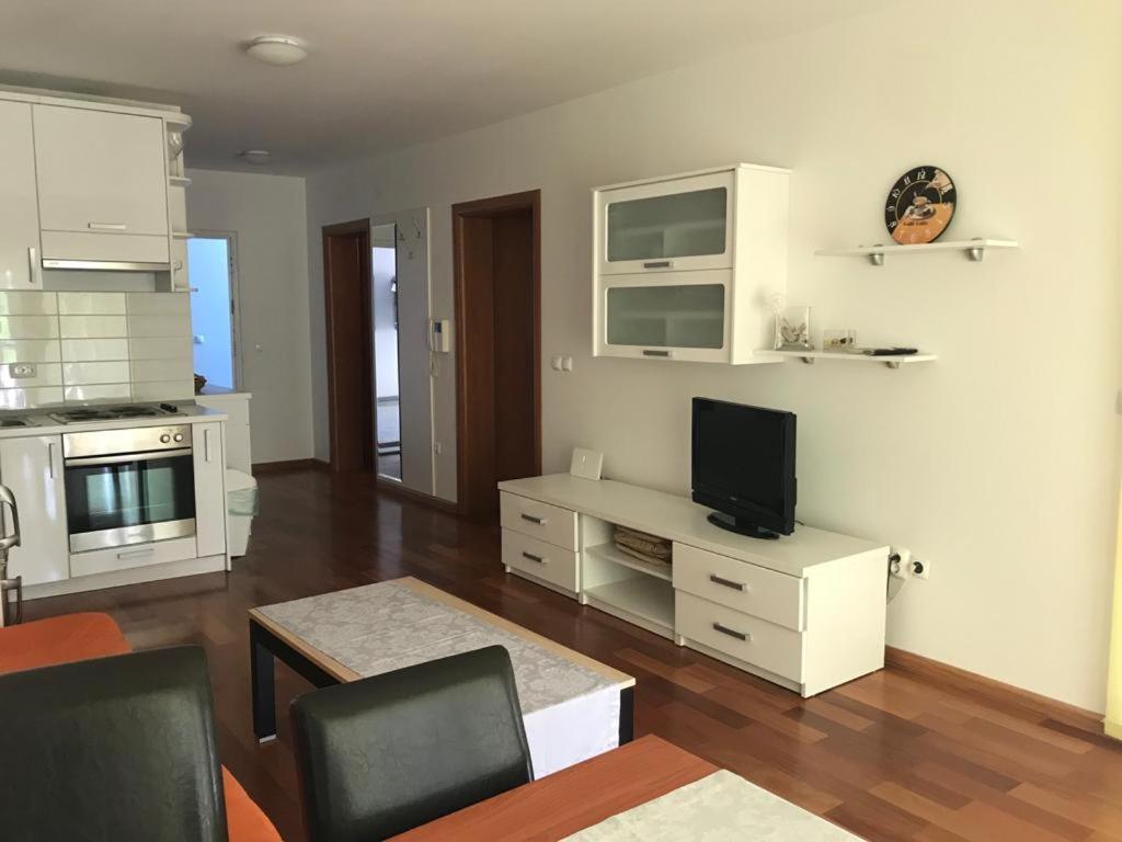 Apartment Biokovo Makarska Dış mekan fotoğraf
